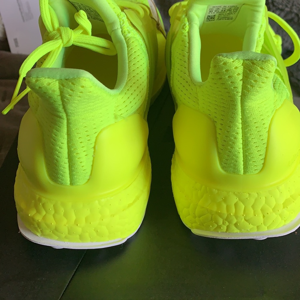 Ultraboost 1.0 DNA - Picture 6 of 8